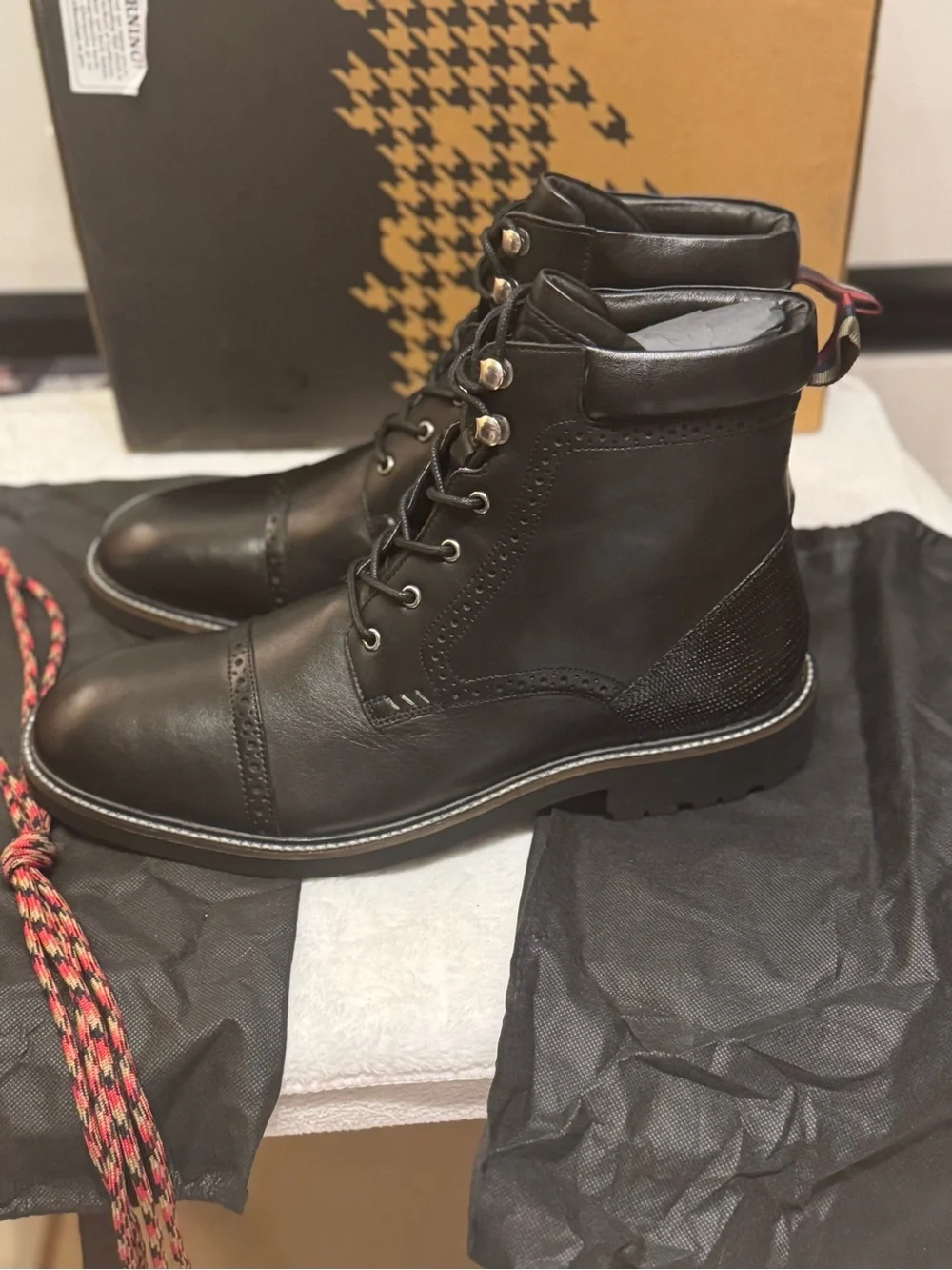Thomas&Vine Men's Tyrus Tru Comfort Foam Cap Toe Ankle Boots 11.5